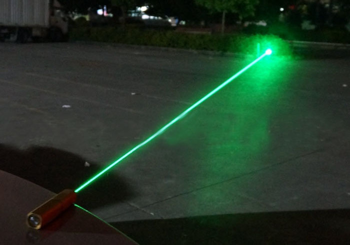 Non Lethal Green Laser Dazzler Self Defense Flashlight
