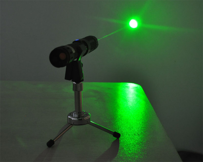 Burning Green Laser Pointers High Powered 300mW